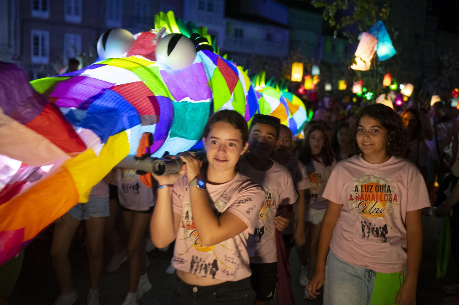 Galería | Celanova vuelve a disfrutar bajo la luz de los faroles durante A Ramallosa