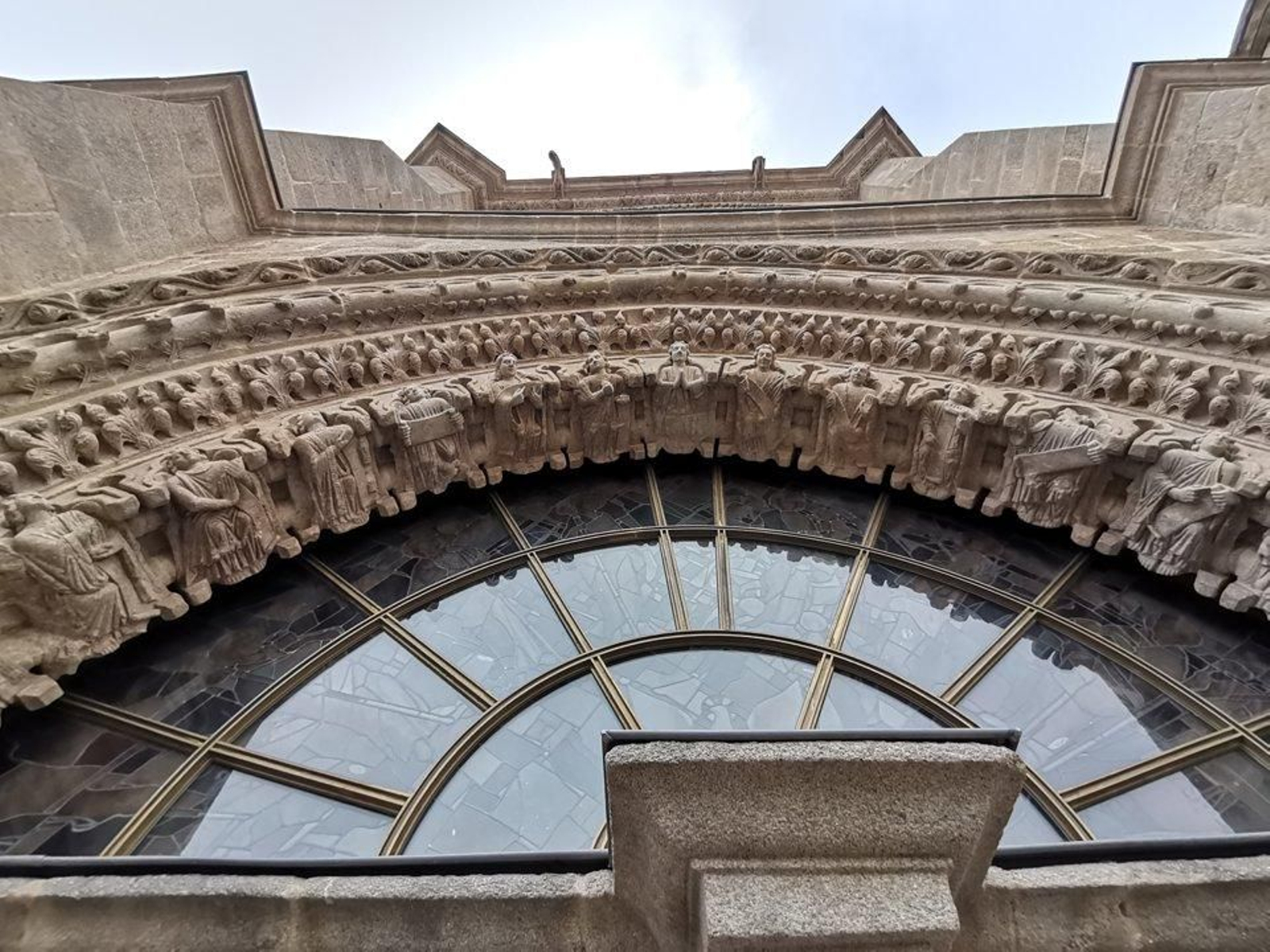 Fachada oeste de la Catedral de Ourense.