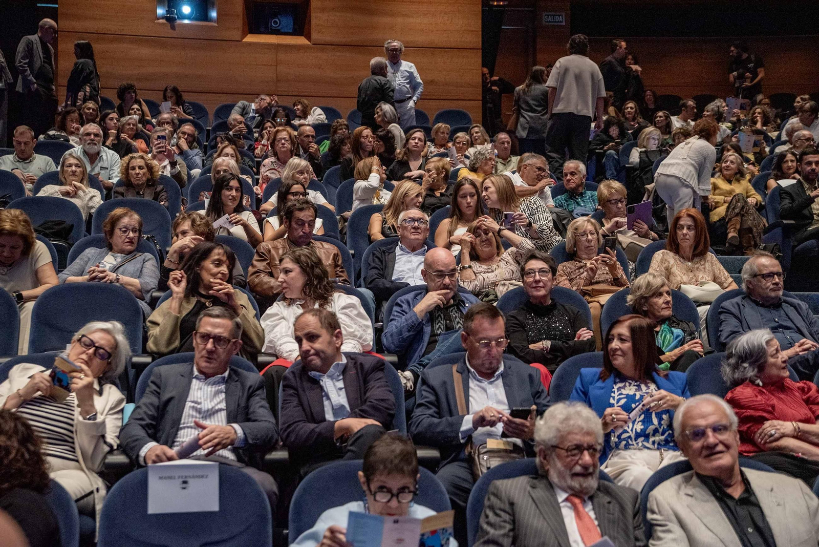Galería | Vigo entrega los Premios da Crítica