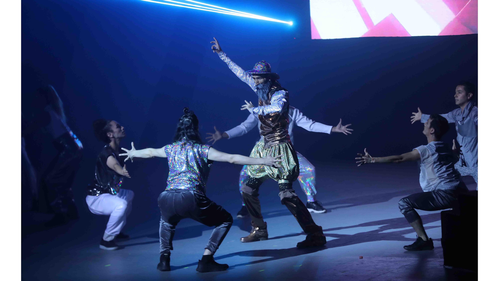 Un hombre caracterizado como el Quijote, participa en la presentación del programa de la edición 50 del Festival Internacional Cervantino en Guanajuato (México). EFE/Sáshenka Gutiérrez