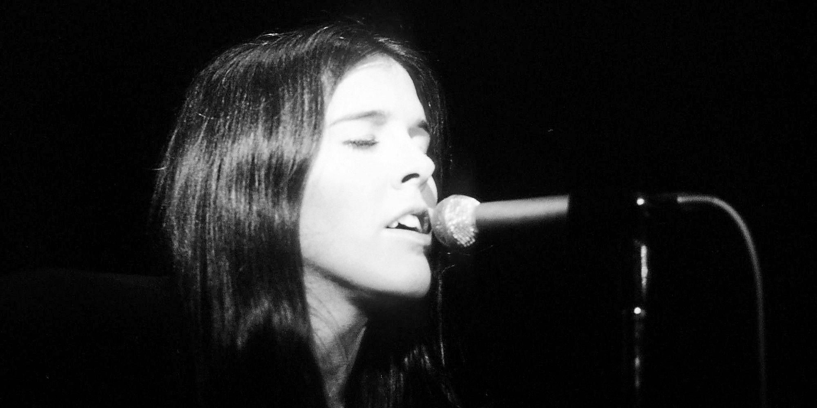 その他 2LP Cecilia Inedita En Concierto BLANCO Y NEGRO /00520 その他 2LP Cecilia Inedita En Concierto BLANCO Y NEGRO