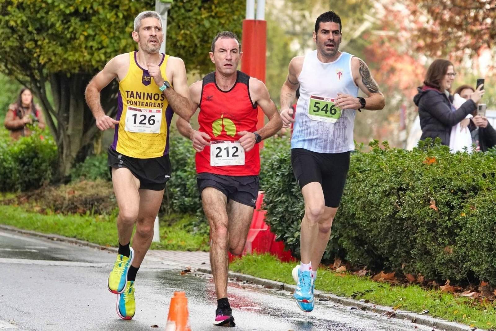 La carrera Vigo+11 en Coia.