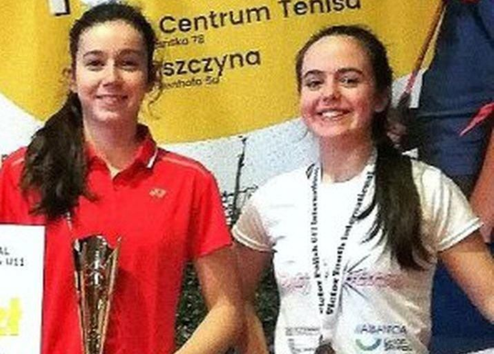 Ania Setién y Lucía Rodríguez.