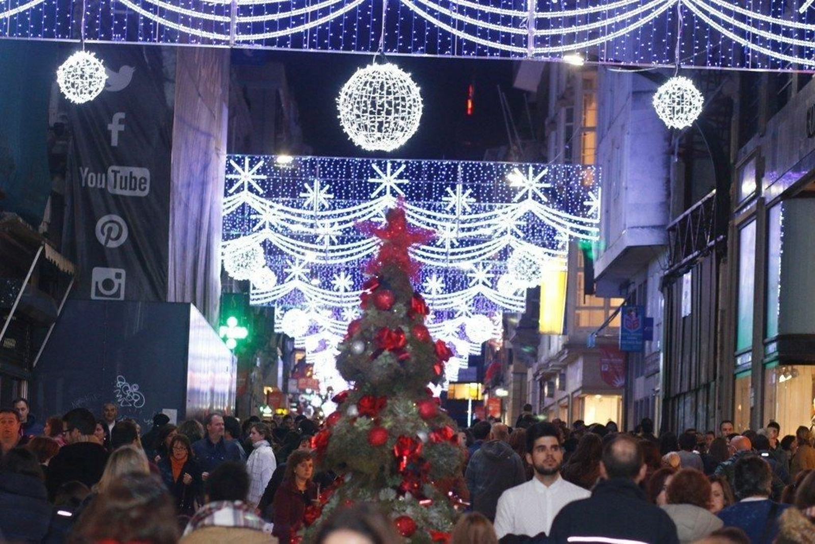 Encendido de las luces de Navidad Foto JV Landín 264