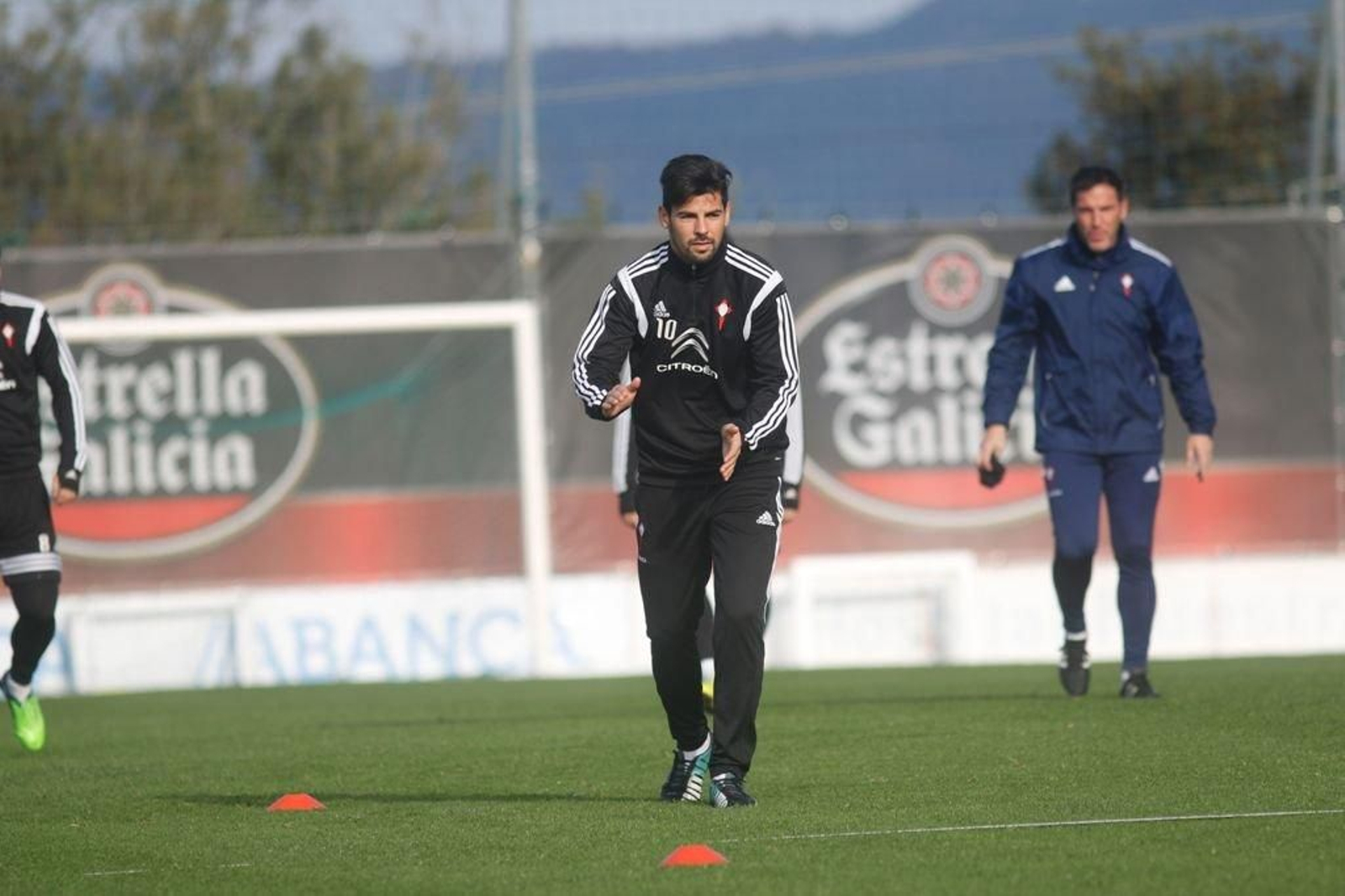 Manuel Agudo 'Nolito', durante un entrenamiento reciente en A Madroa.