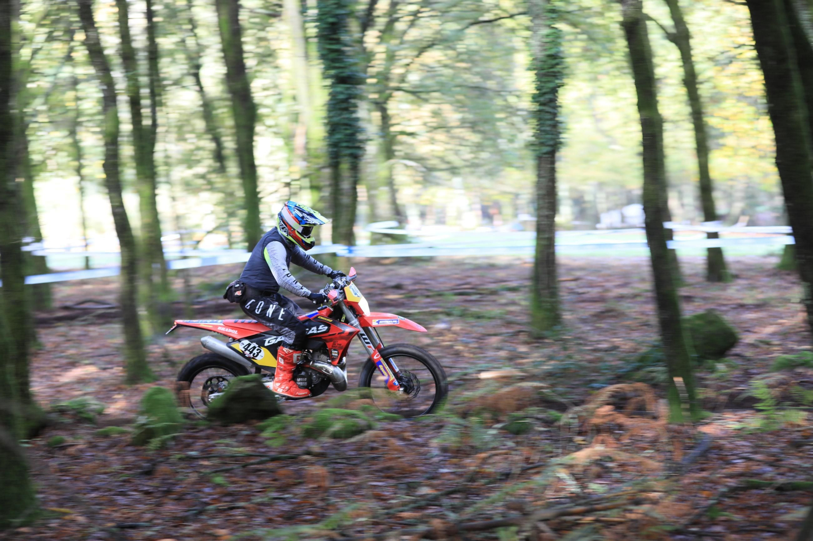 Galería | El Campeonato de España de Enduro llena de adrenalina Piñor