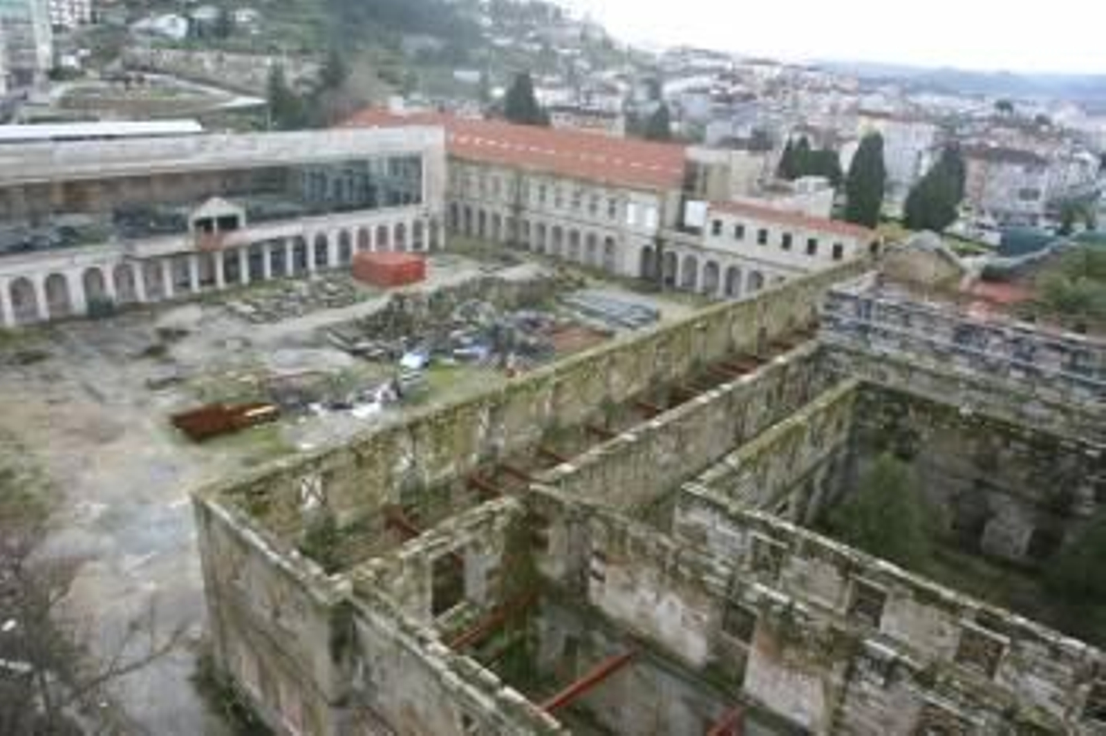 Conjunto de San Francisco. A la derecha, la parte noble. (Foto: JOSÉ PAZ)