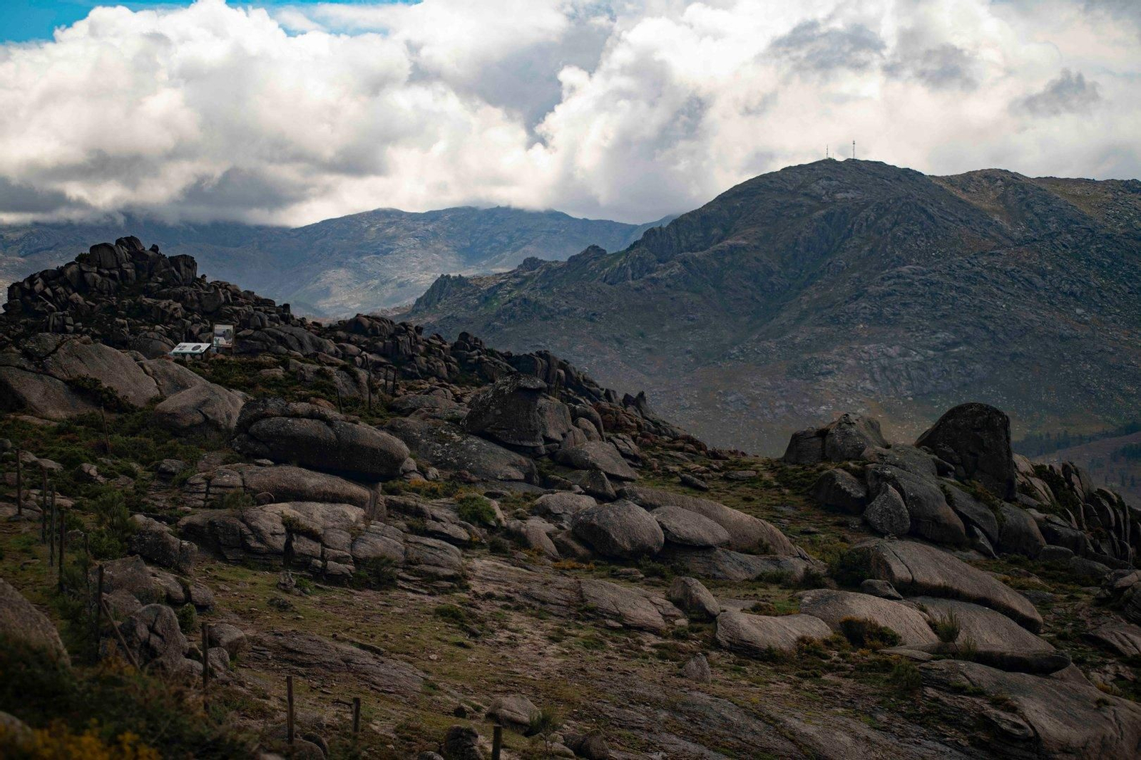 Olelas un lugar con mucho encanto si te gusta  la montaña