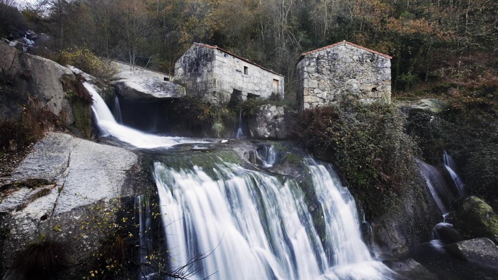 Cascada del Río Barosa. // Turismo de Galicia