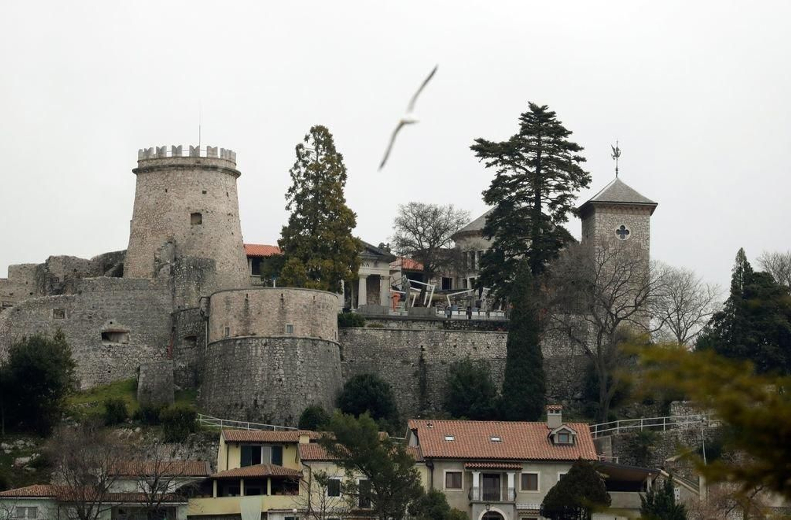 Castillo y santuario mariano de Trsat, símbolo de la ciudad.