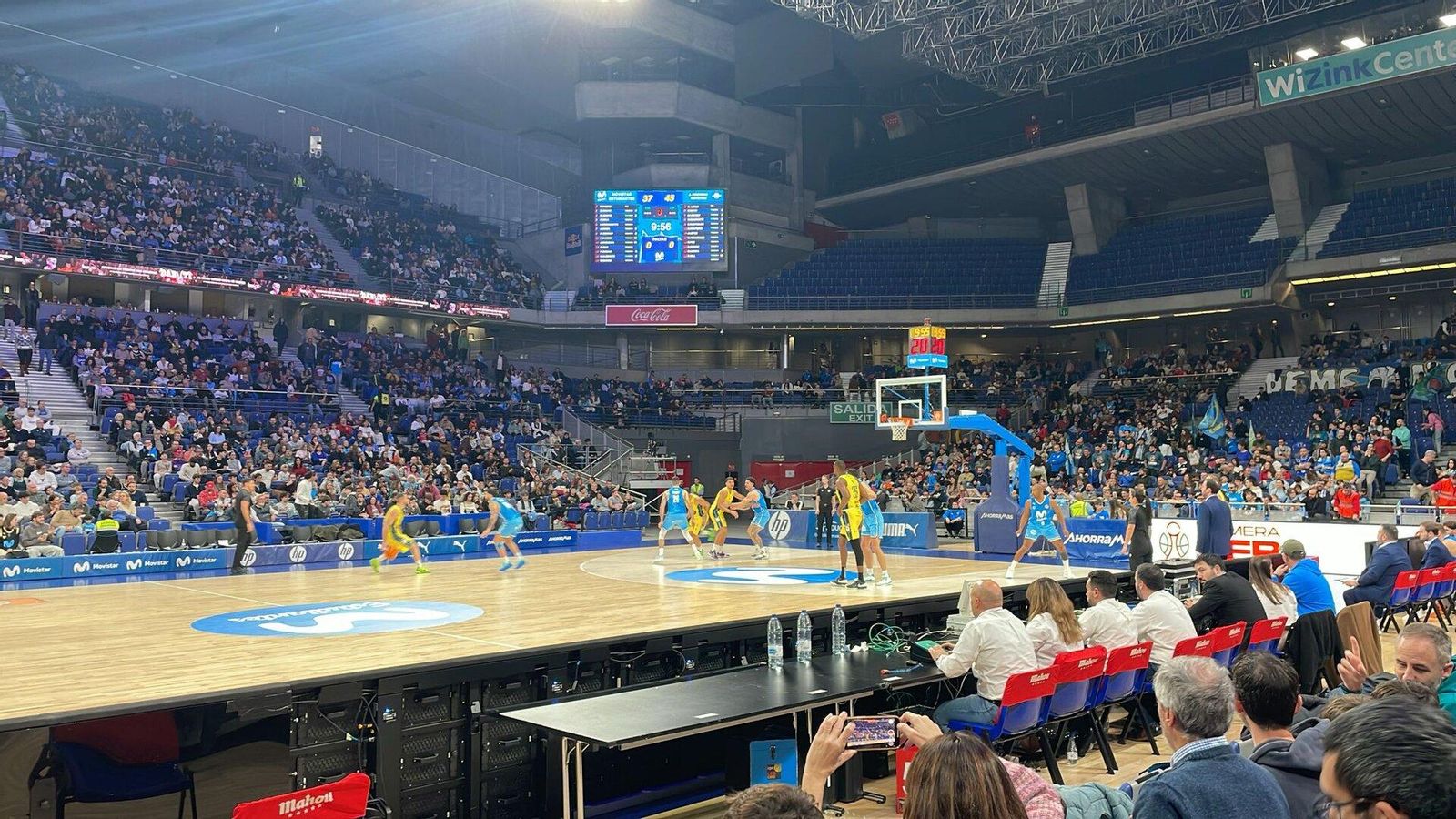 El COB se fue al descanso por delante.