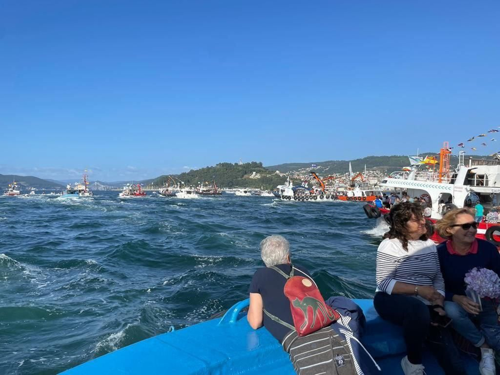 La procesión de la Virgen del Carmen en Moaña.