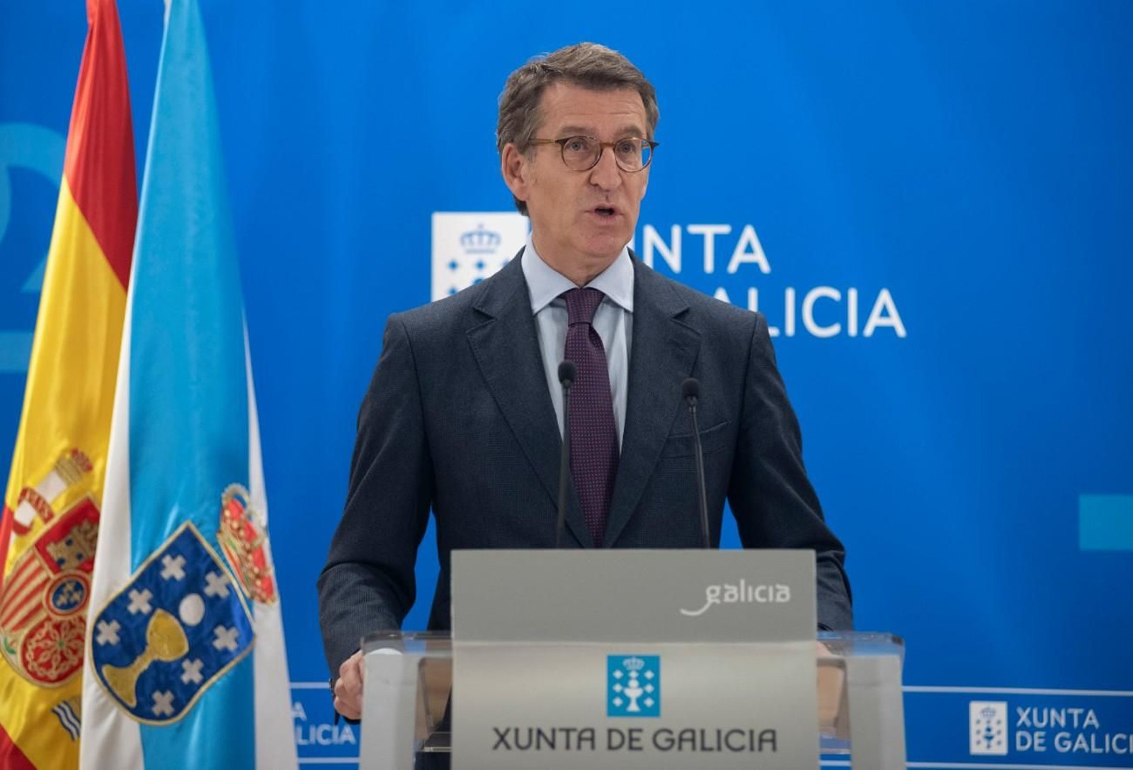El presidente de la Xunta y el PPdeG, durante su comparecencia (XESÚS FARIÑAS).