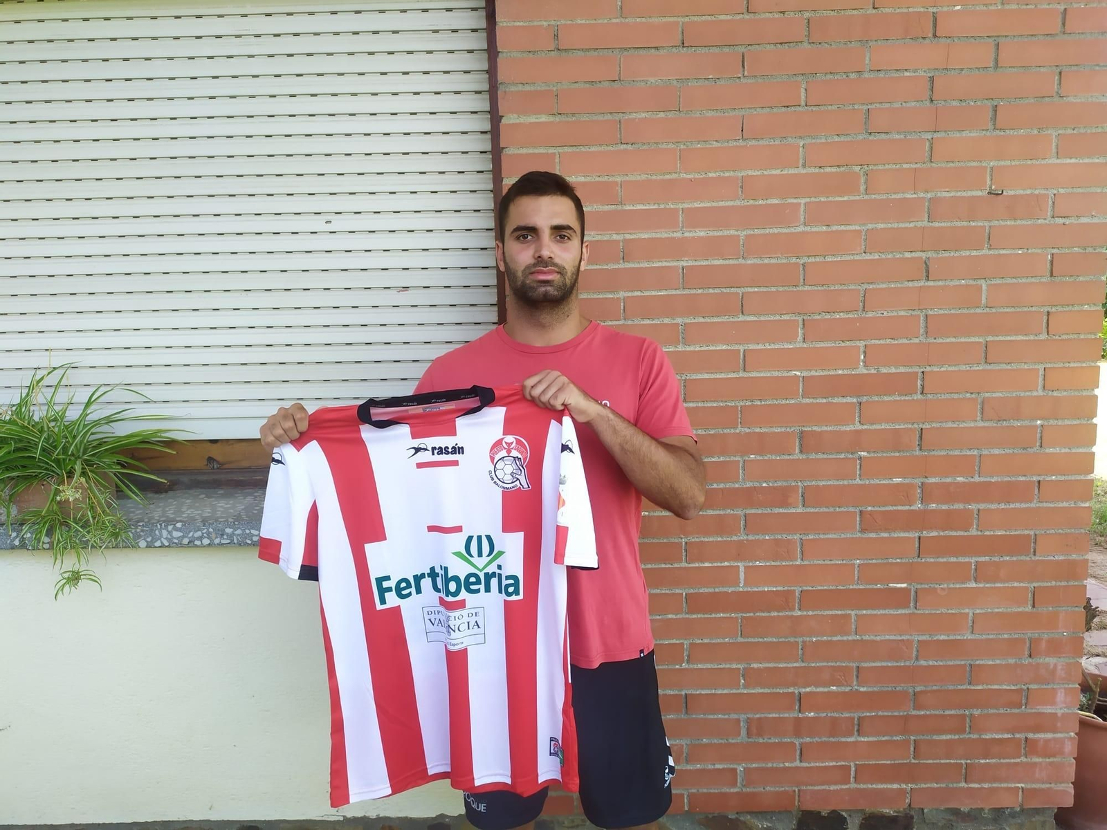 Pau Ferré regresa al Novás tras pasar por Puerto Sagunto y La Roca.