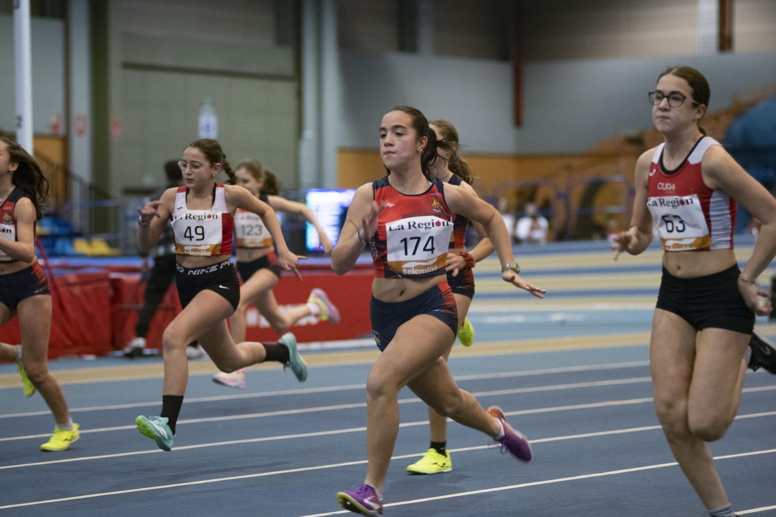 Galería | +Deporte La Región arranca la temporada 2026 con el 7º Torneo de Atletismo de Pista Cubierta