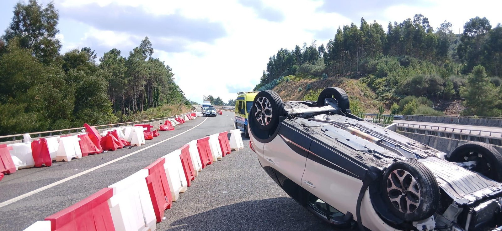 El coche, tras el accidente de tráfico