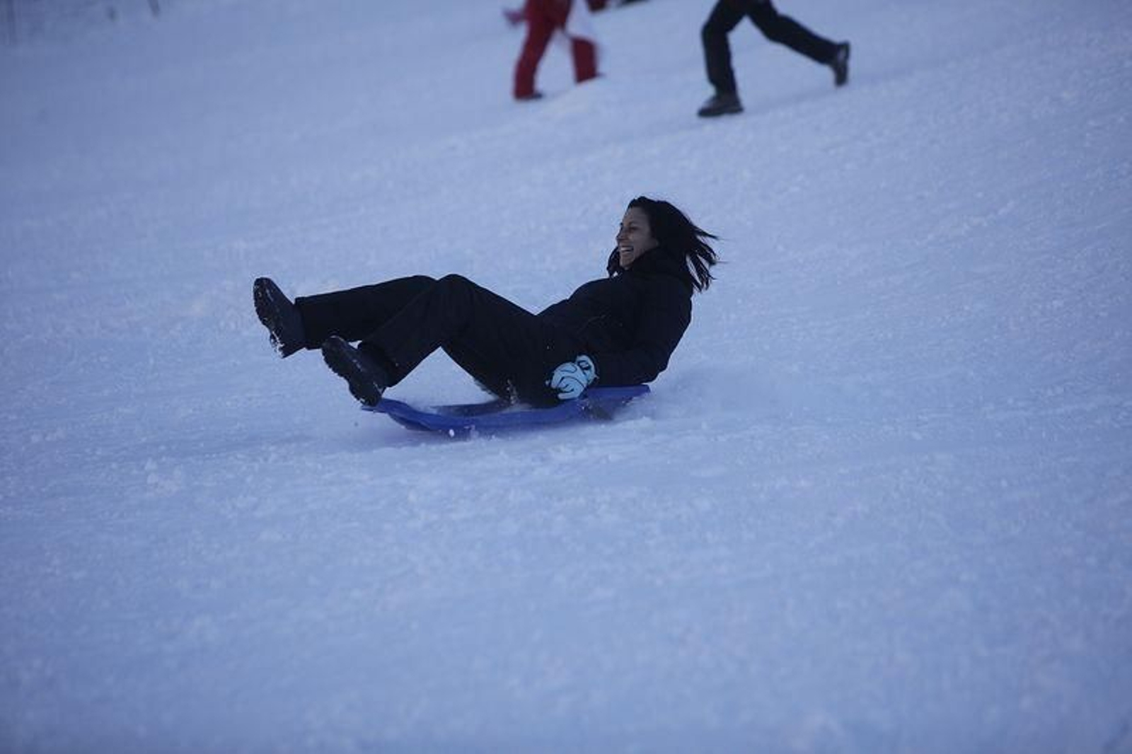 La nieve, protagonista de la jornada en Manzaneda // FOTO: MIGUEL ÁNGEL