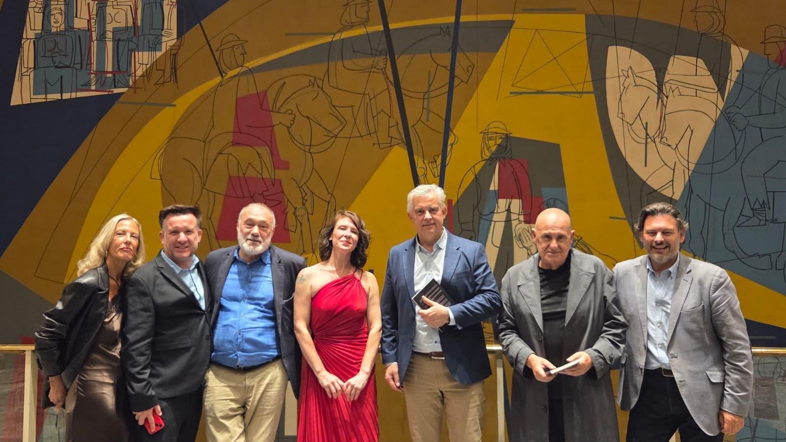 Rodríguez Miranda asiste a la representación de Cicatriz en Buenos Aires