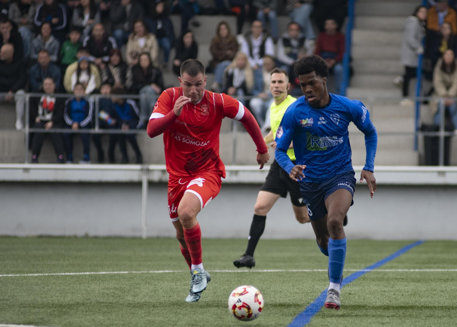 Galería | Victoria para el Barbadás que tendrá que esperar