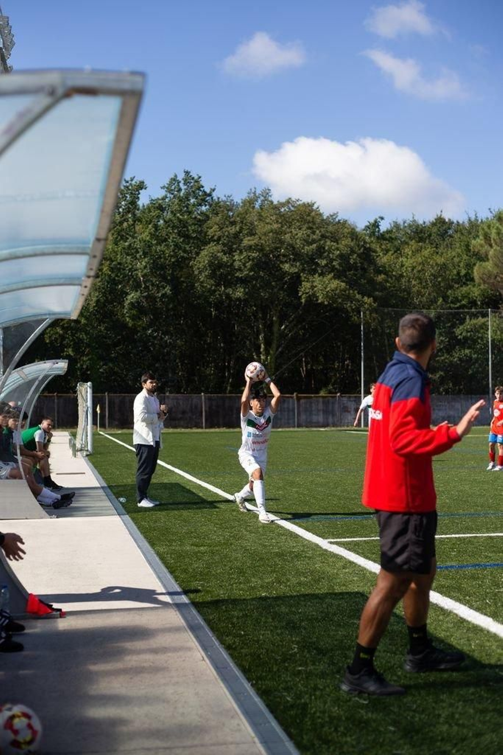 Otra acción de saque de banda