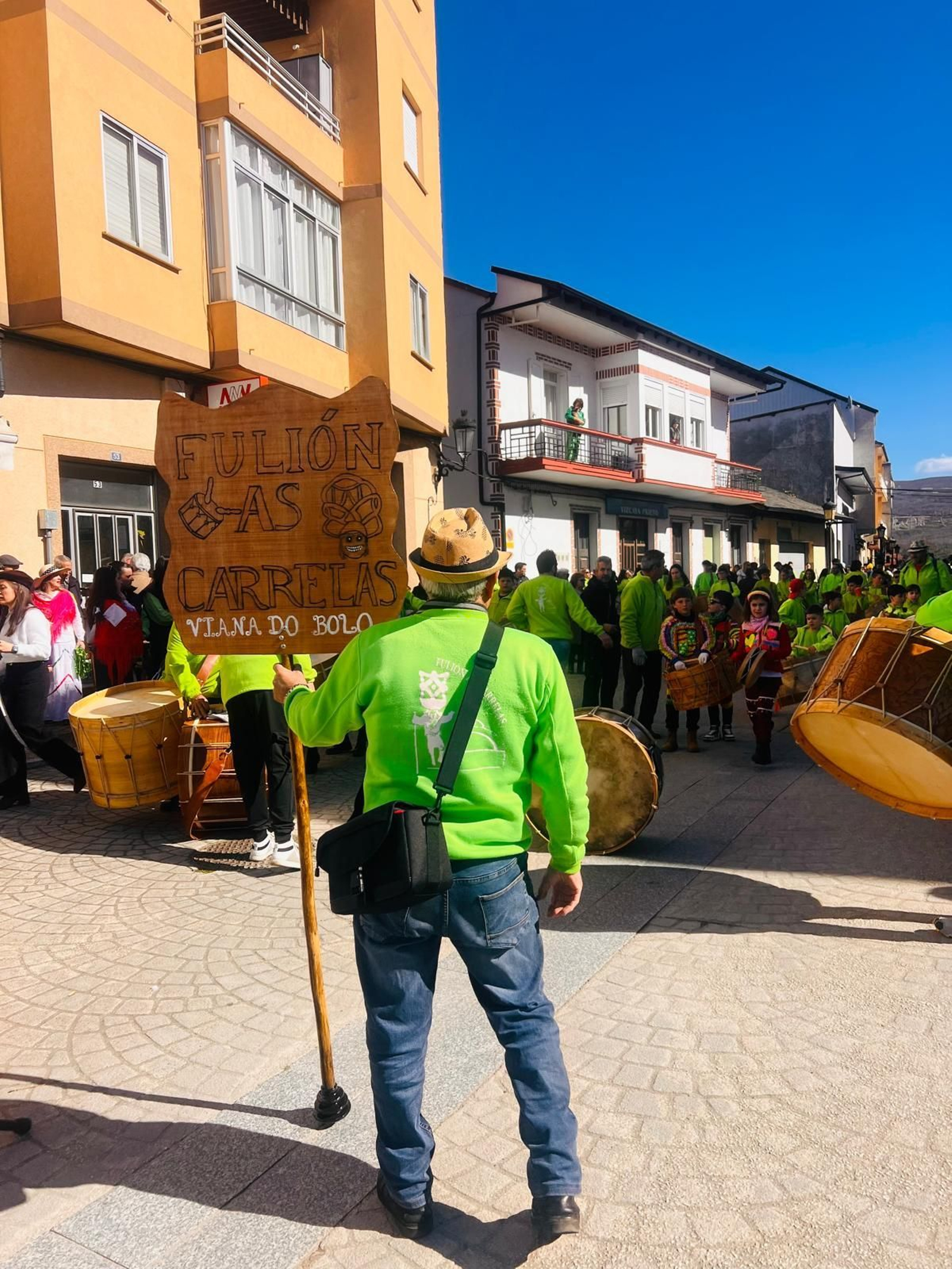 Galería | El desfile del Entroido de Viana do Bolo, en fotos