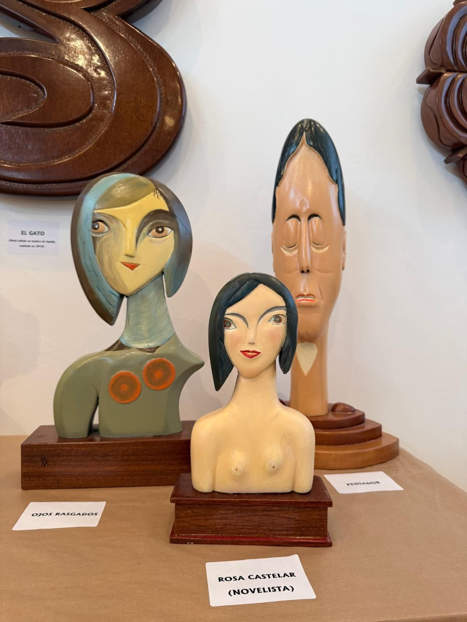 Galería | El artista vianés Venus Alonso cumple un sueño a los 94 años con su primera exposición