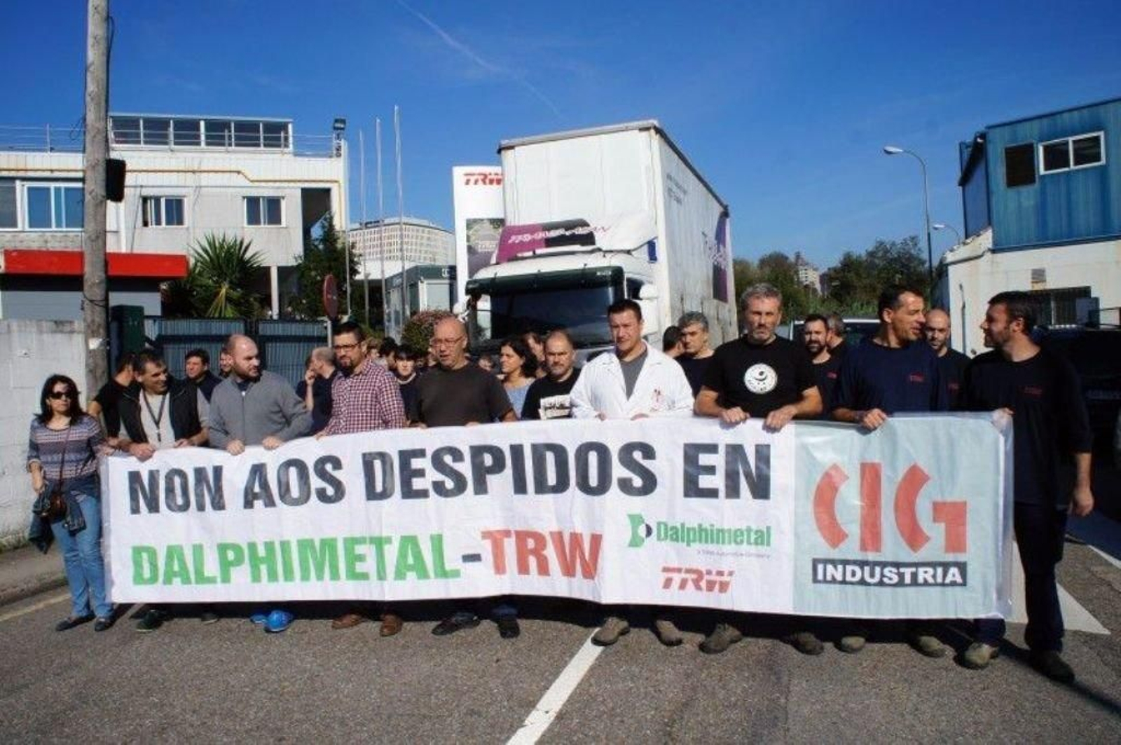 Protesta del comité, ayer en el Polígono de O Caramuxo.
