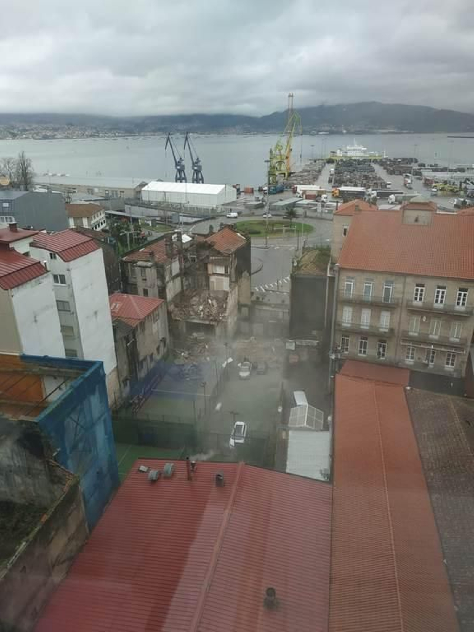 Se derrumba un edificio en el centro de Vigo _ Vicente Alonso 11