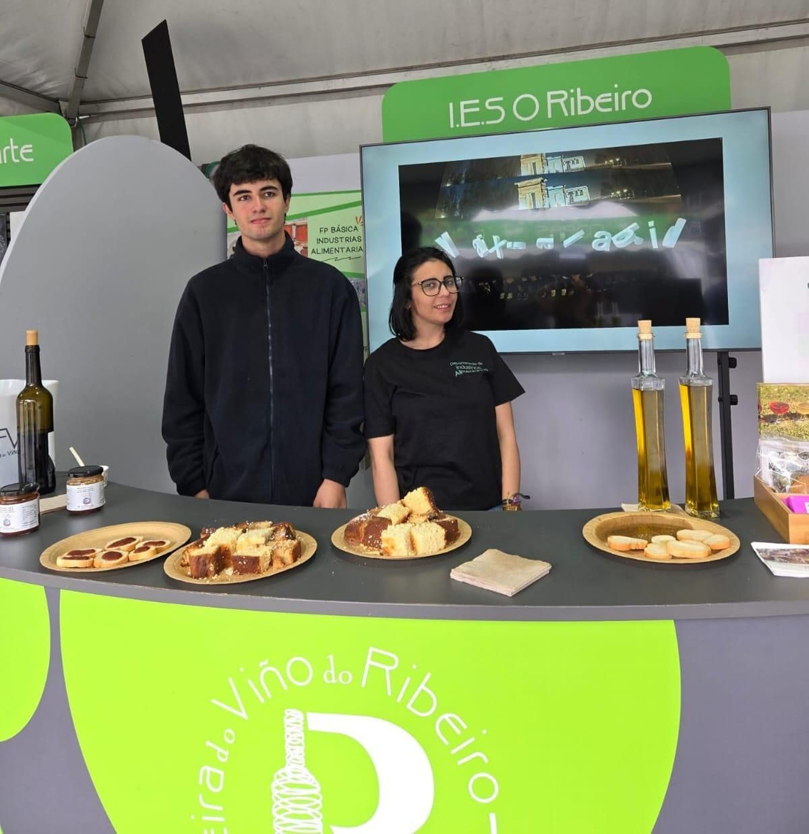 O IES O Ribeiro participou na Feira do Viño de Ribadavia