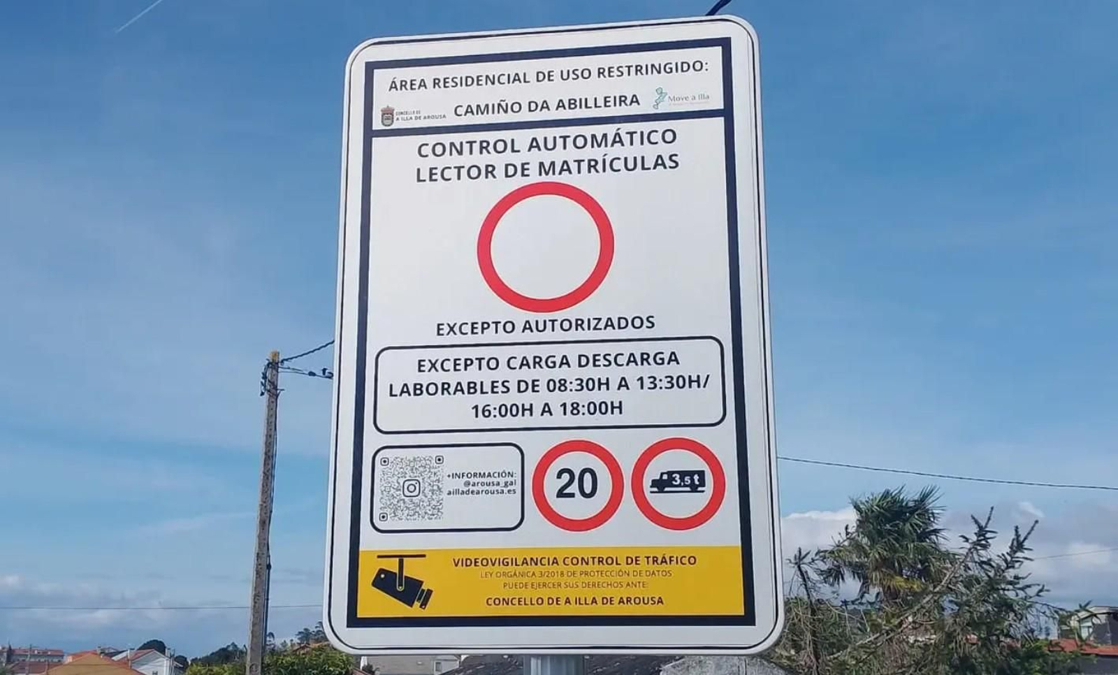 Una de las señales de advertencia de las restricciones de acceso a la isla.