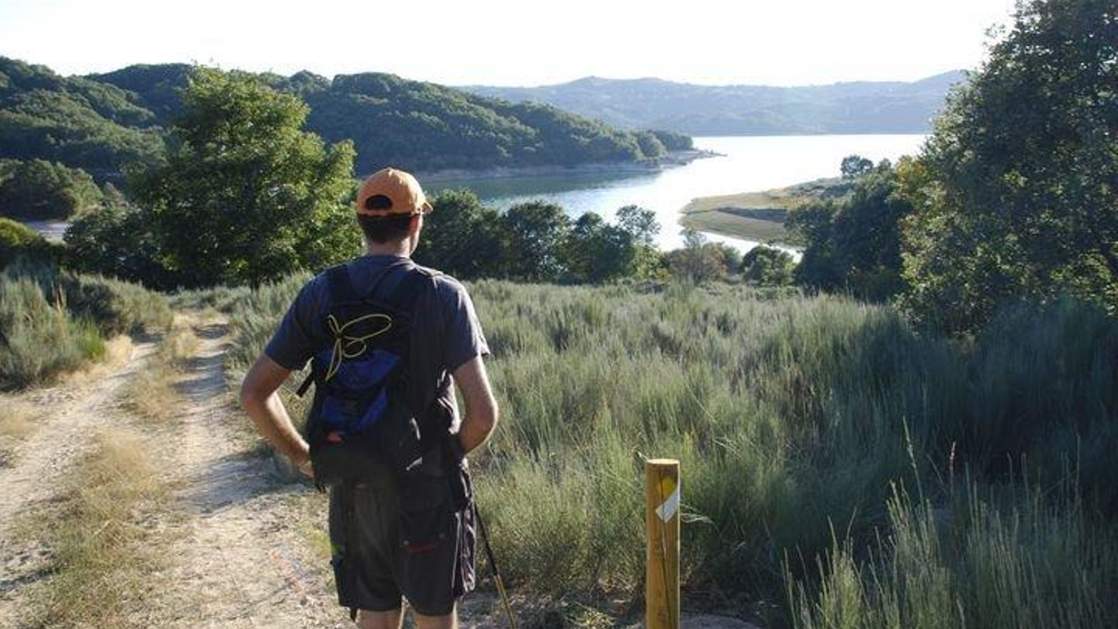 Especiales. A Veiga. 03-02-2010Embalse de Prada y ruta de senderismo que rodea el embalse.Fotos verano 2009