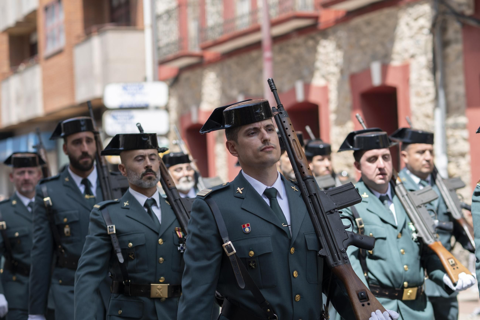 Galería | O Barco de Valdeorras se vuelca con el 182 aniversario de la Guardia Civil