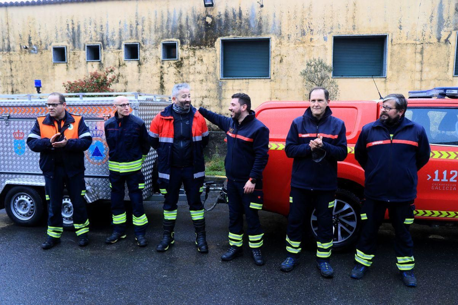 Marcha del grupo de bomberos y protección civil de Maceda a la frontera Polaca con la intención de traer refugiados. José Paz