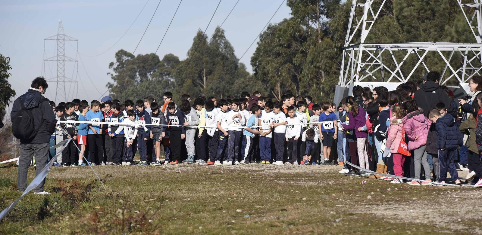 Xogade hizo correr a centenares de niños en Zamáns