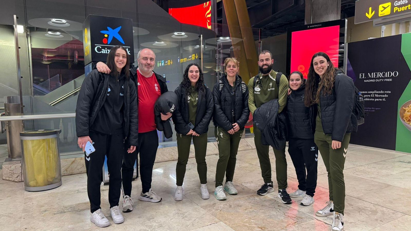 El segundo grupo llegó a casa a eso de las 3:30 horas, en la madrugada del lunes al martes.