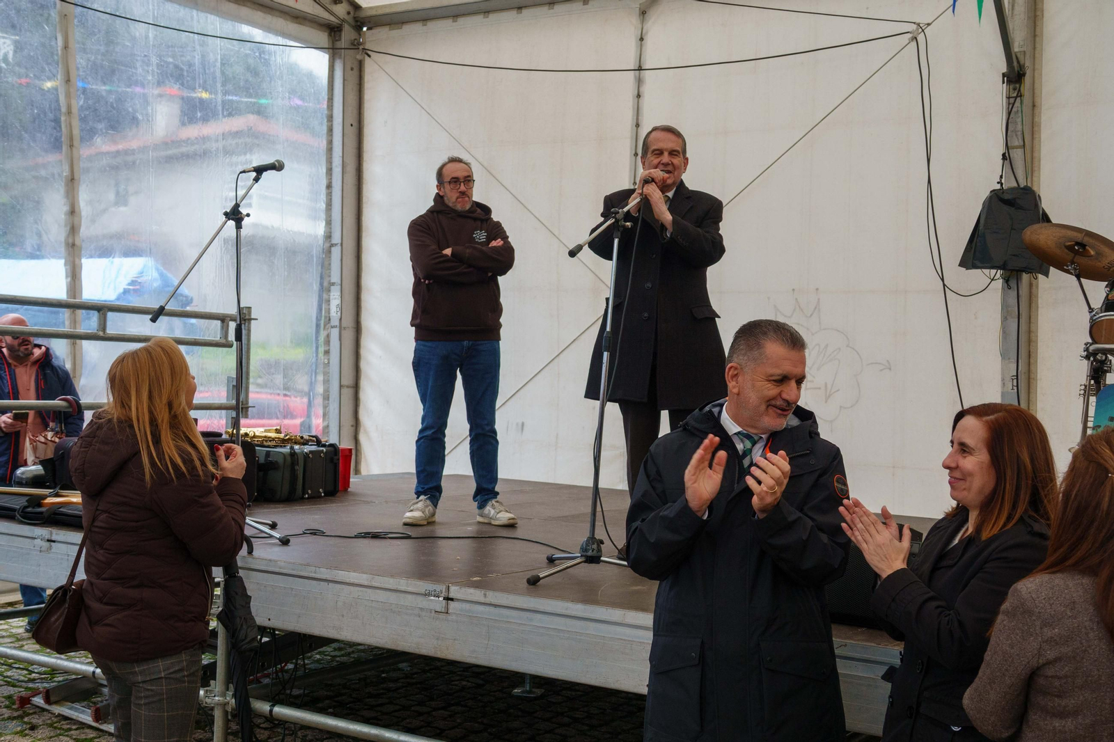 Galería | Vigo celebra As Candelas pese a la lluvia