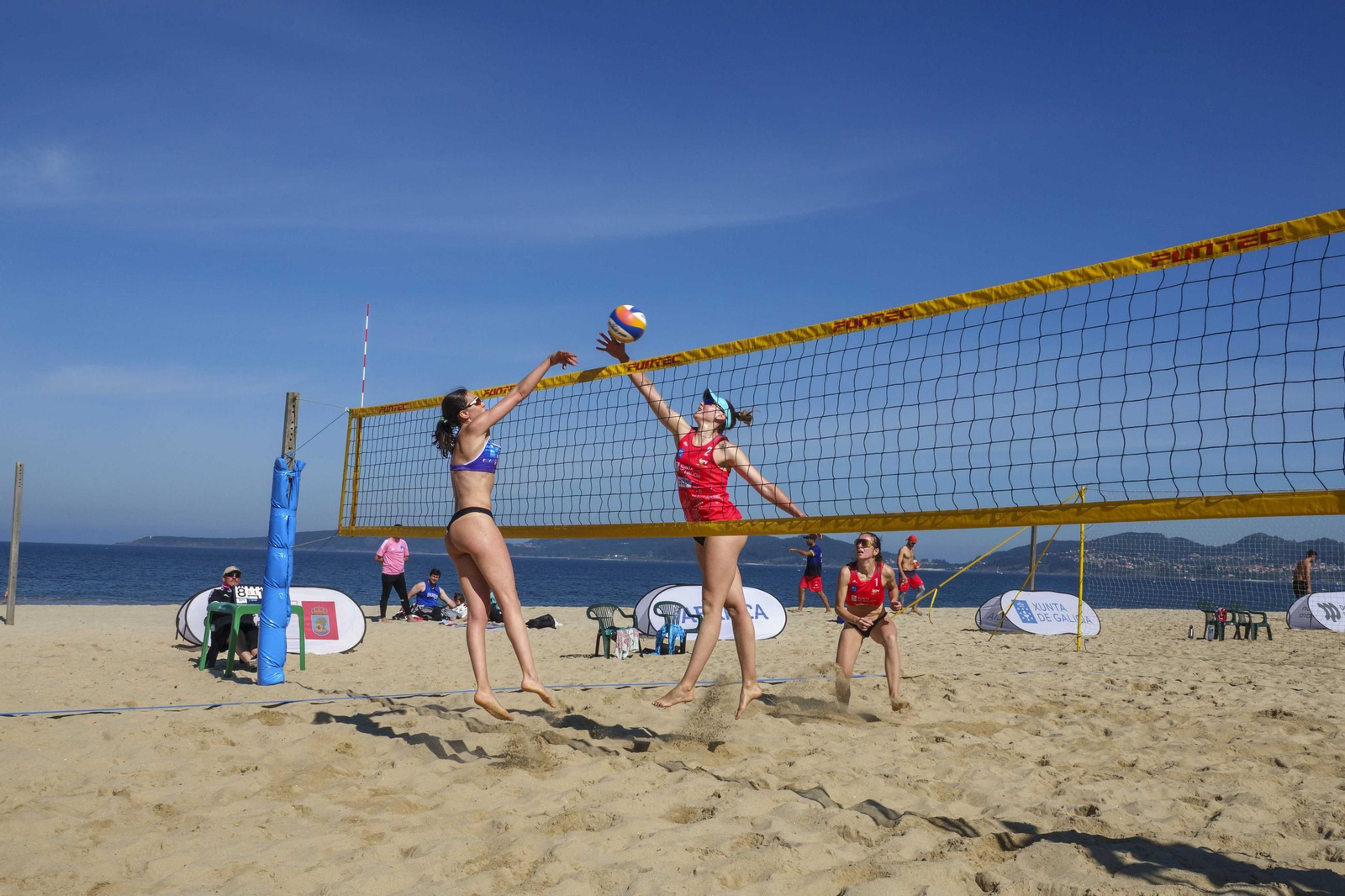 Galería | La liga de voley playa vive su última jornada en Samil