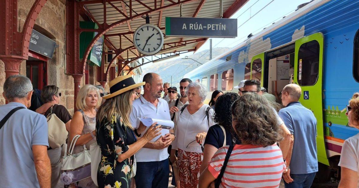 Los trenes turísticos se consolidan en Valdeorras