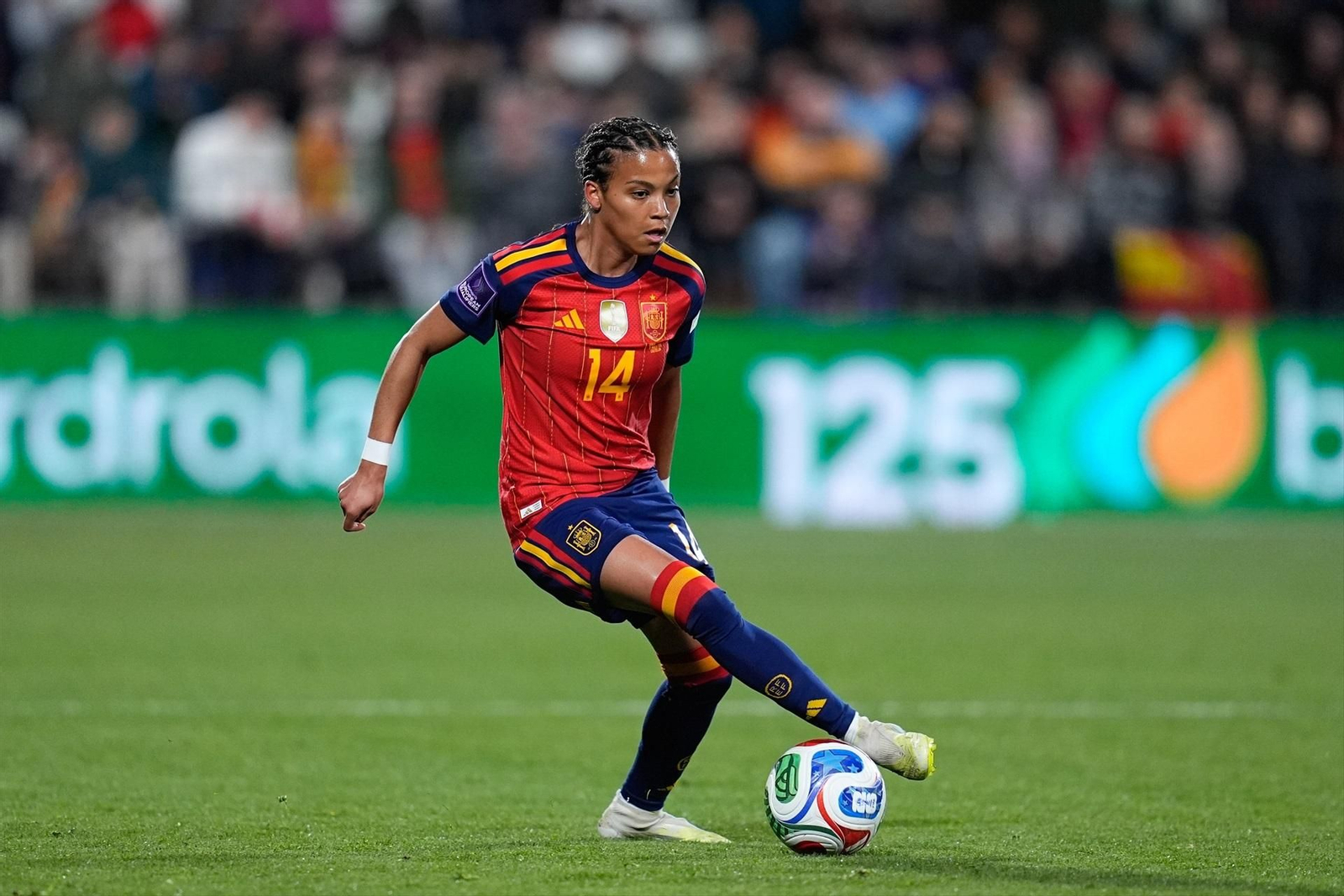 La joven barcelonista Vicky López anotó desde los once metros.