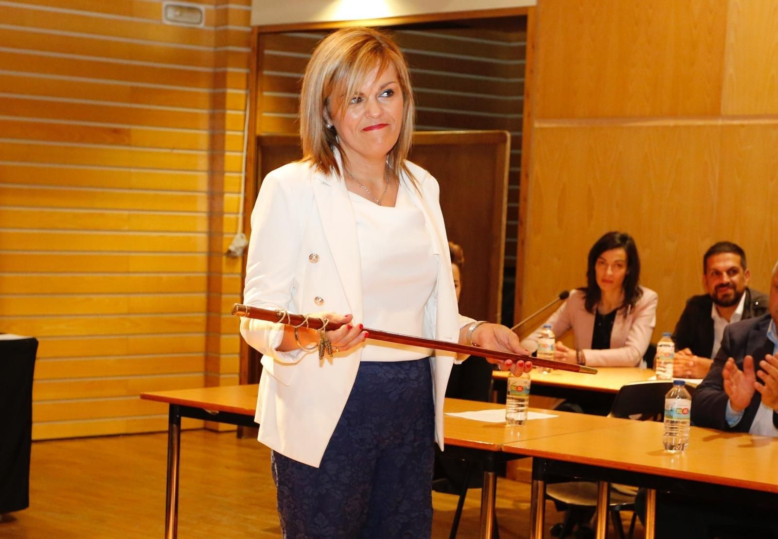 Digna Rivas se convierte en alcaldesa de Redondela // Lanfoco
