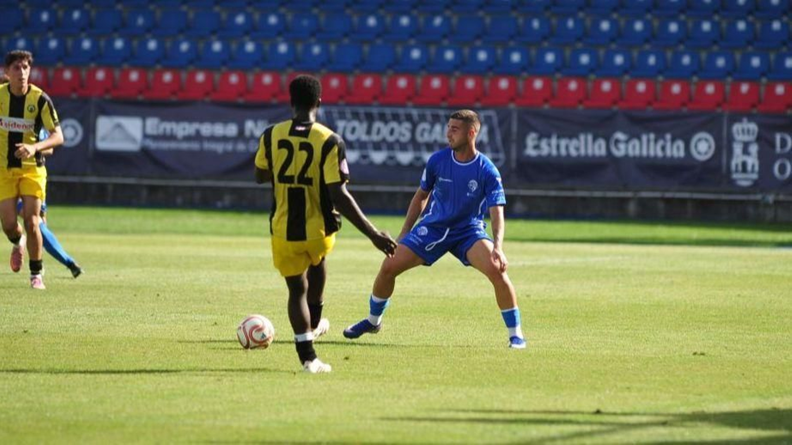 El atacante del Ourense CF Markitos, en el partido ante el Basconia disputado en O Couto.