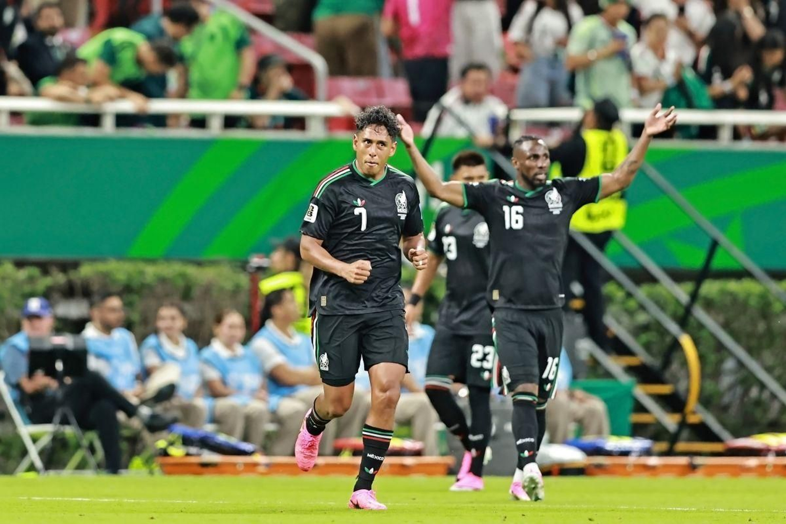 Luis Romo, autor del gol.