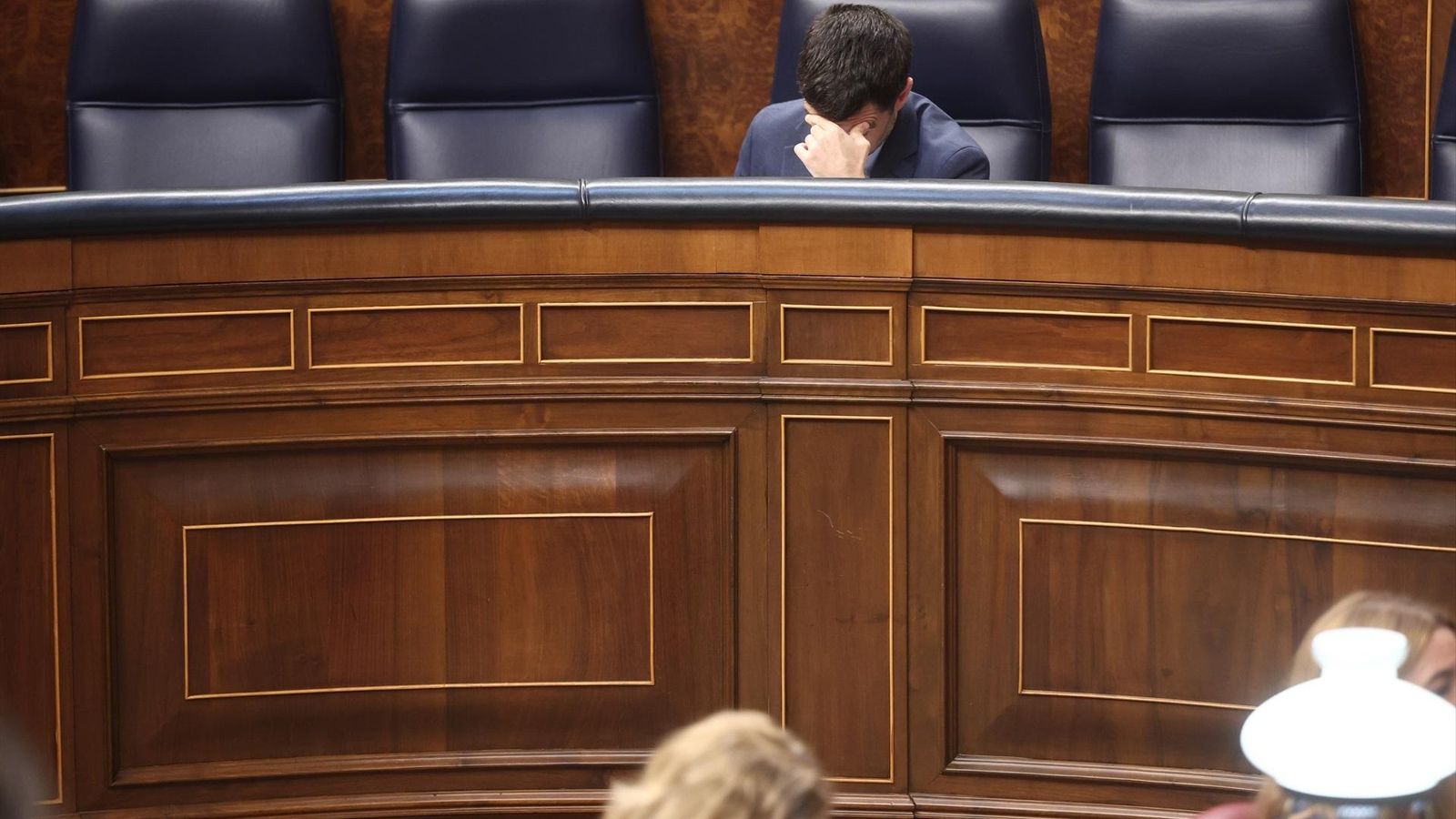 El ministro de Derechos Sociales, Consumo y Agenda 2030, Pablo Bustinduy, durante una sesión plenaria extraordinaria, en el Congreso de los Diputados, a 14 de julio de 2026, en Madrid (España).