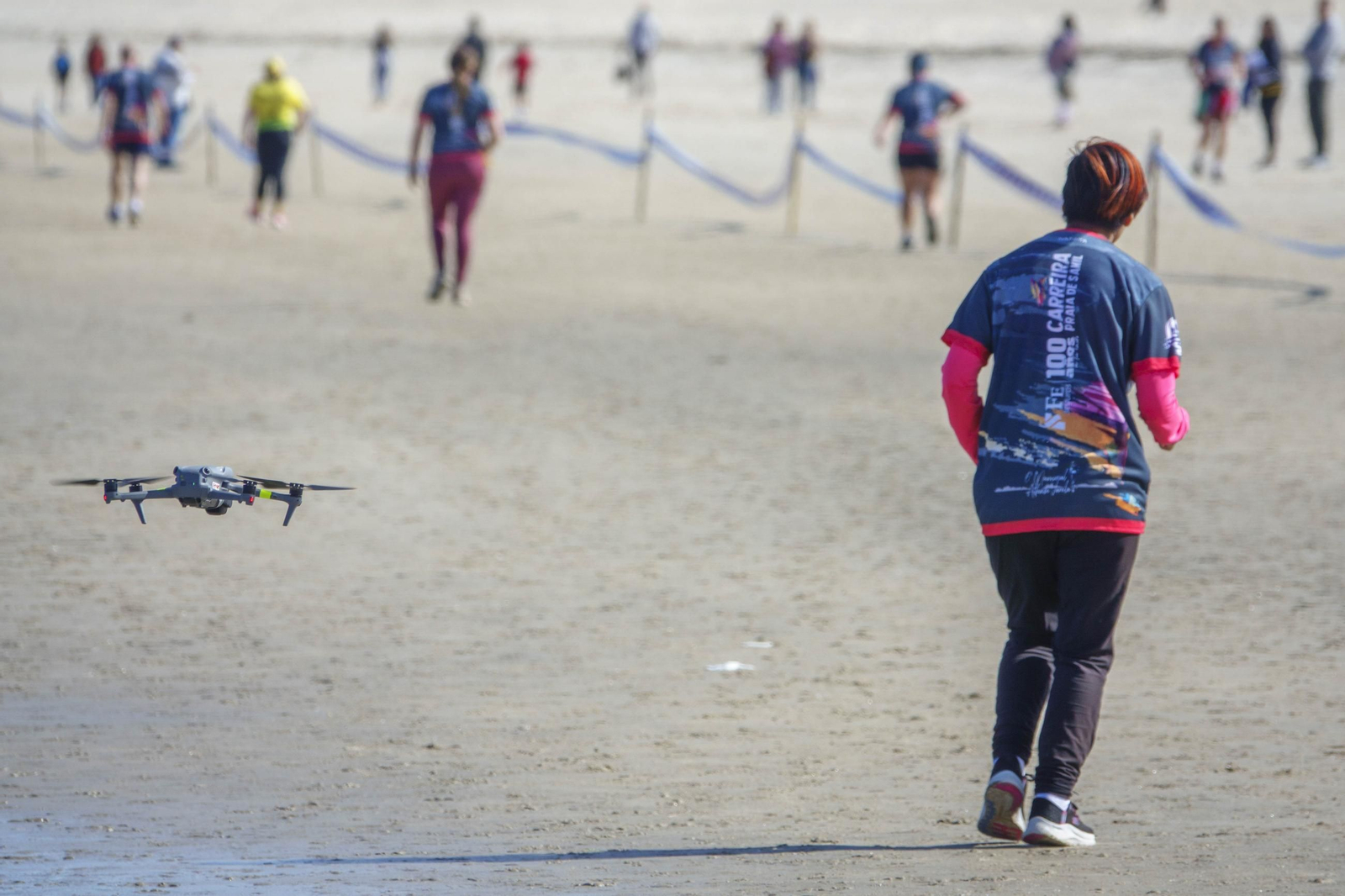 Galería | 1.000 corredores inundan Samil
