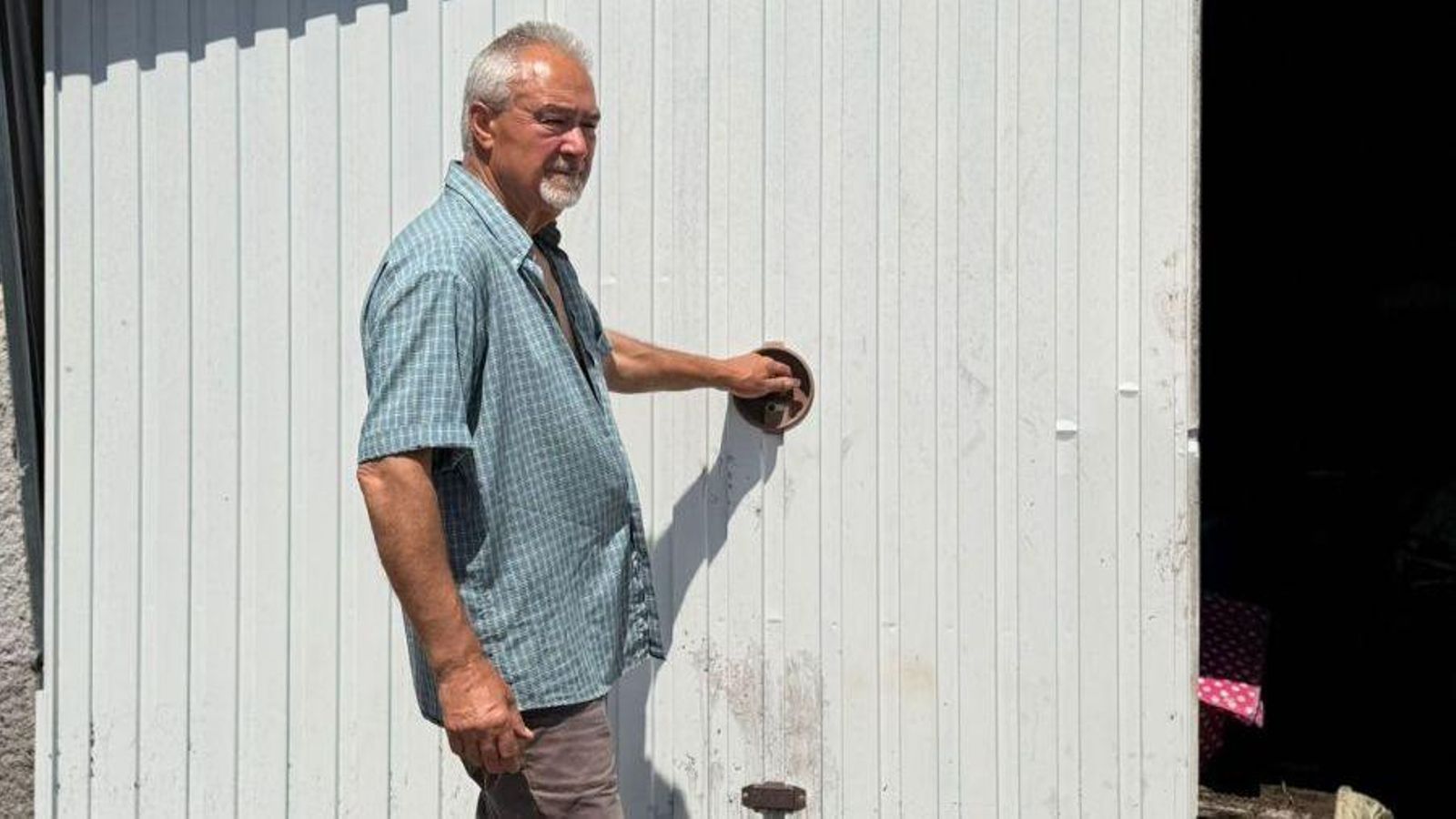 Antonio Bocero, vecino de Pixeiros.