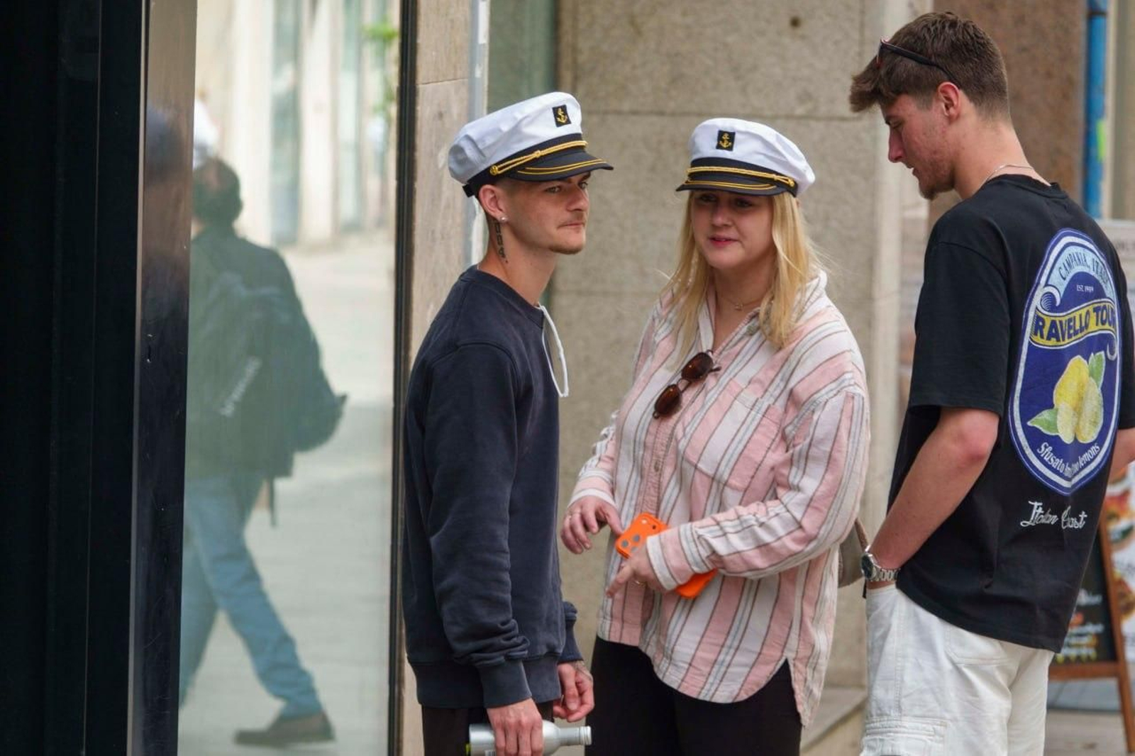 Galería | Vigo recibe la primera triple escala de cruceros del año