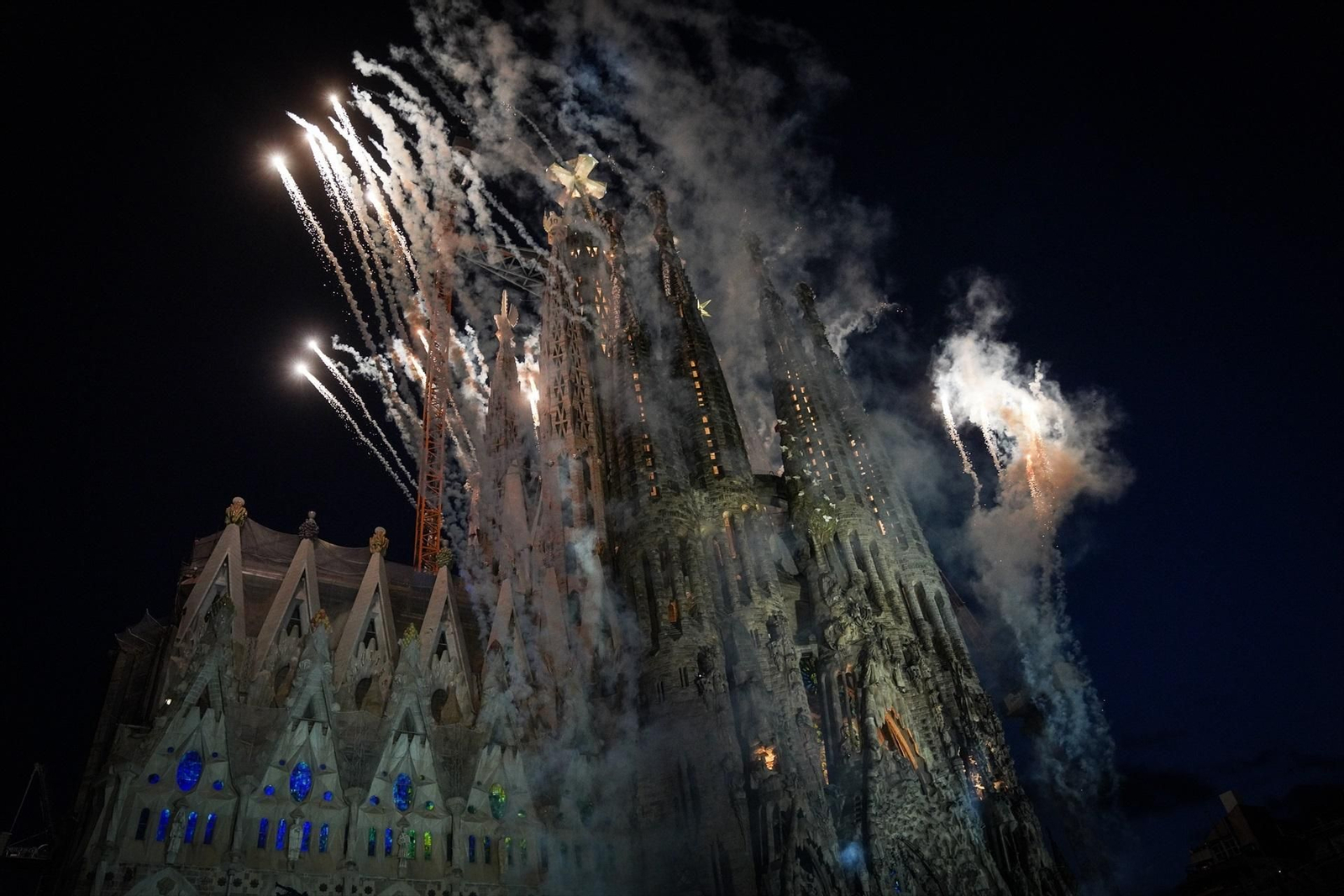 Galería | El papa León XIV se despide de Barcelona: misa y bendición en la Sagrada Familia