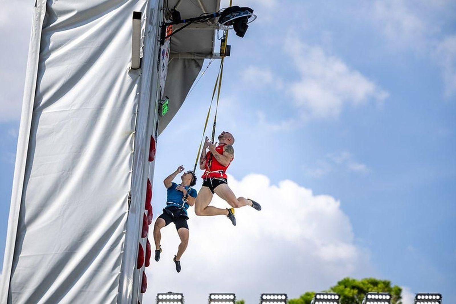 Erik Noya se lamenta al no apretar el botón en la clasificación.