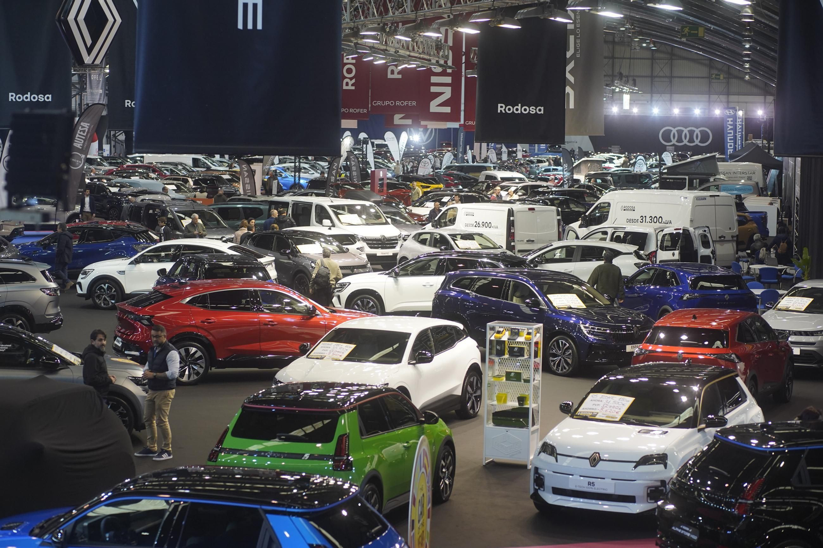 Los vehículos electrificados son los que más se venden.