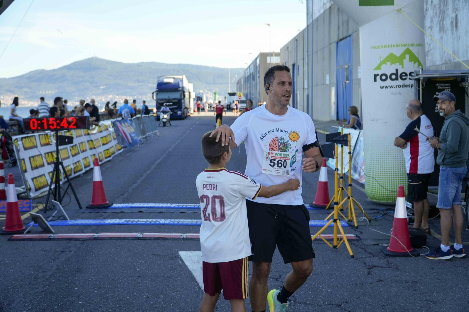 Galería | El puerto pesquero de Vigo acoge hasta cinco carreras organizadas por Carlos Adán